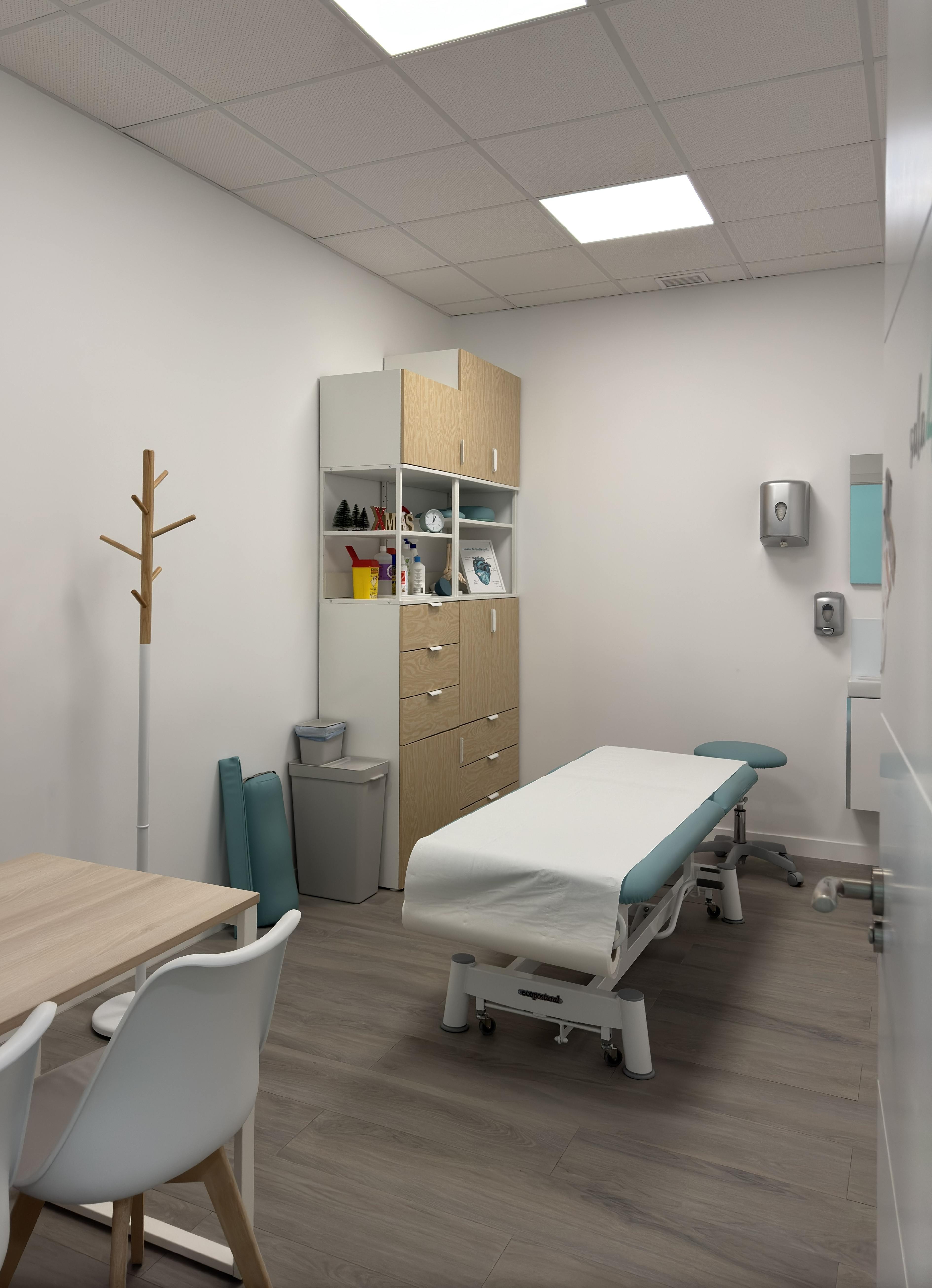 5 Salas de tratamiento.